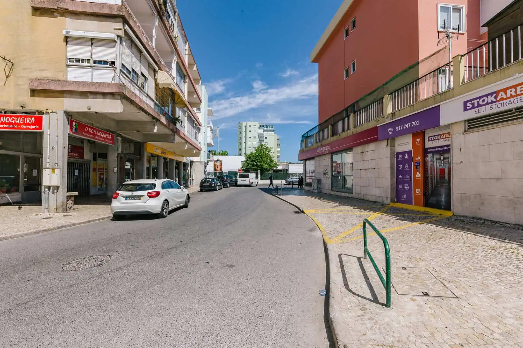 Fotografia rua Unidade stokarea Pontinha
