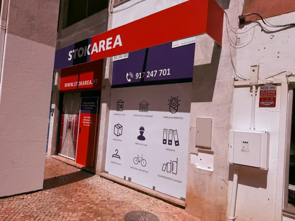 Stokarea Cacilhas Almada